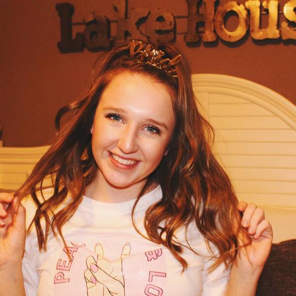 alexis_dowling